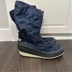 VTG Technica Fly Navy Quilted Winter Boots,Made in Italy, size 41/42 or 9M 11.5W